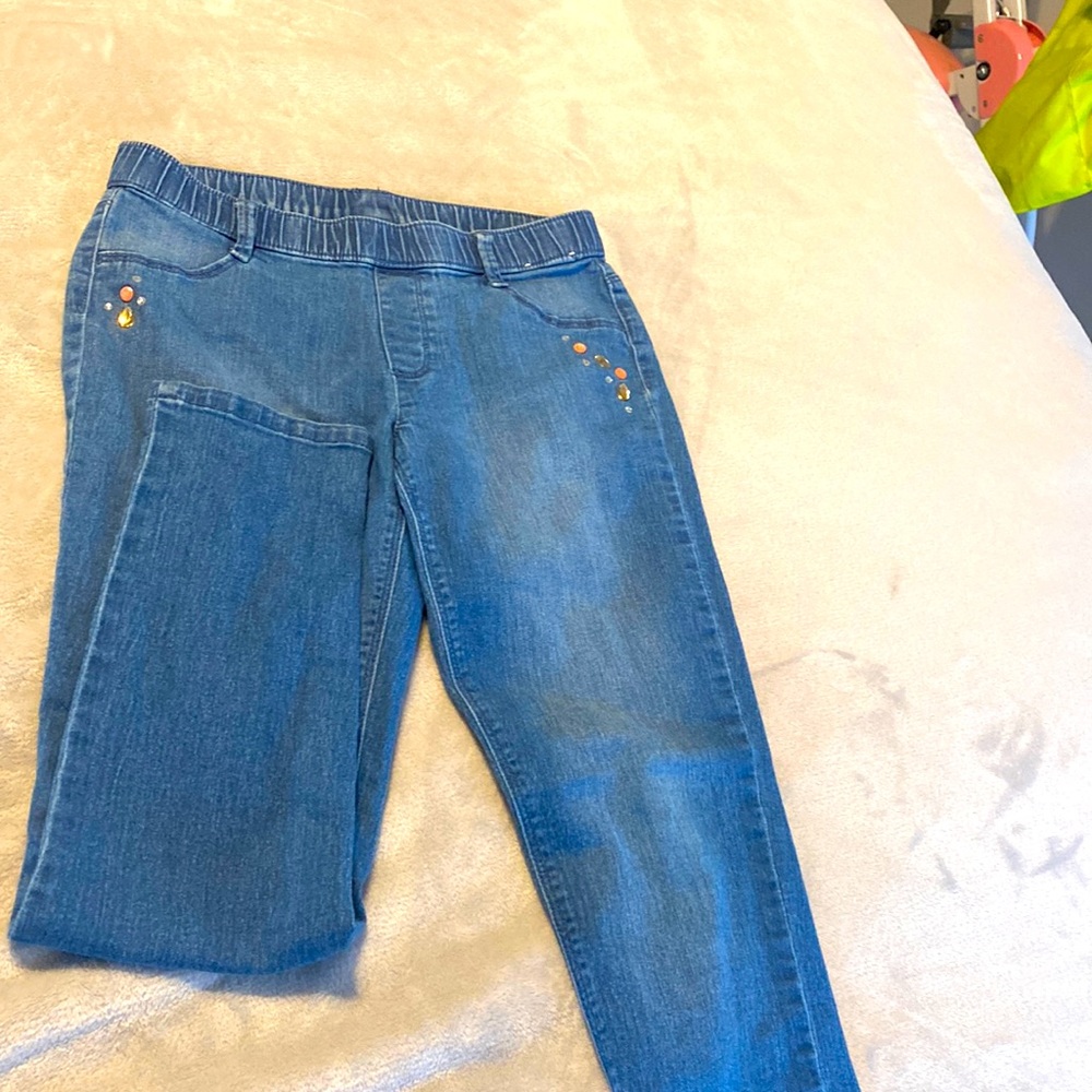 Girl’s Gymboree pants for sale.